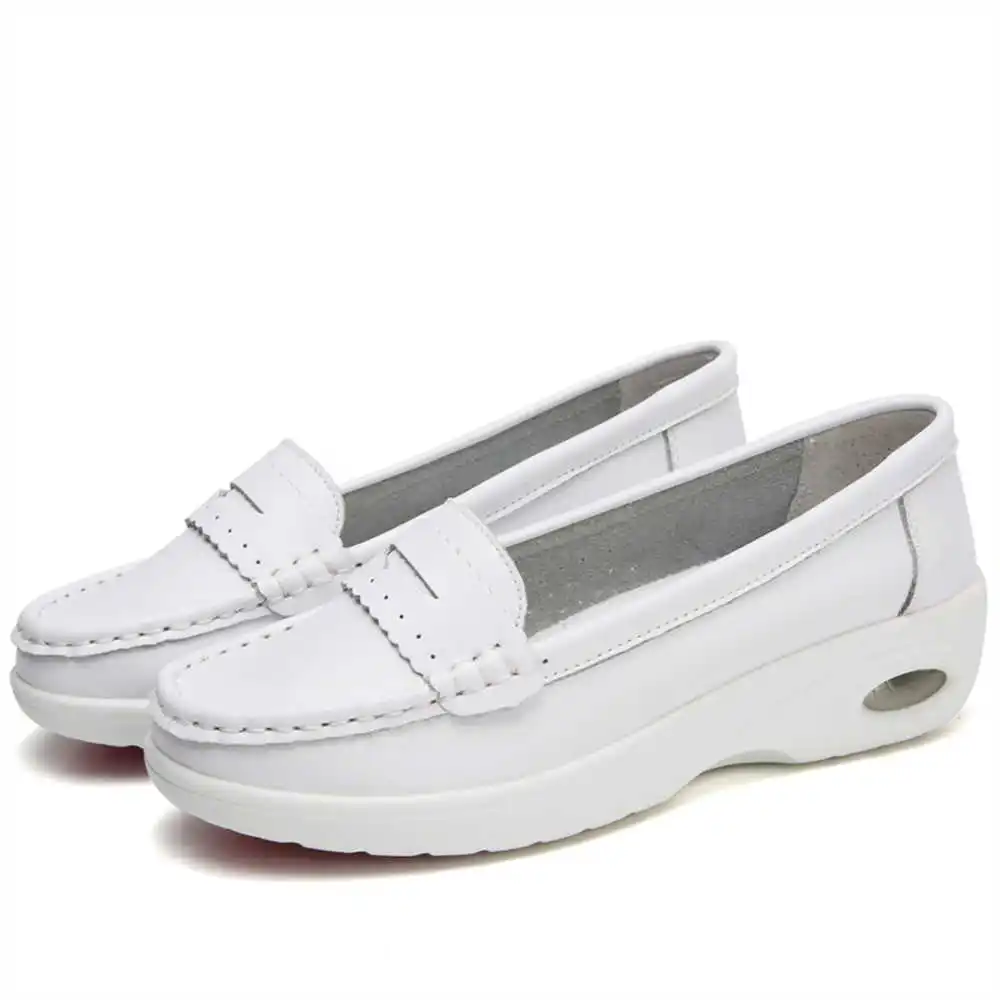 Thick Sole Slipon White Traine - огляд і ціна Men'S Best Sneakers For Formal Wear