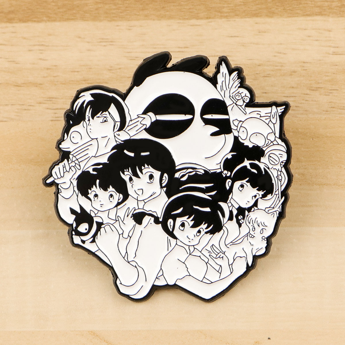 Cartoon Pigs Enamel Pin Brooch - огляд і ціна Tuxedo Lapel Pin