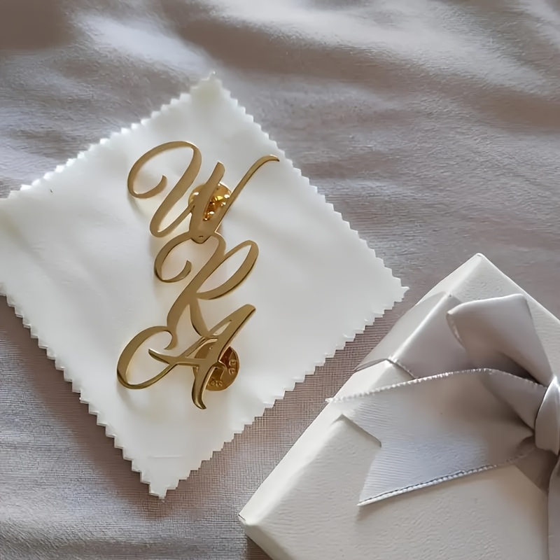 Custom Monogram Initial Name S - огляд і ціна Tuxedo Lapel Pin